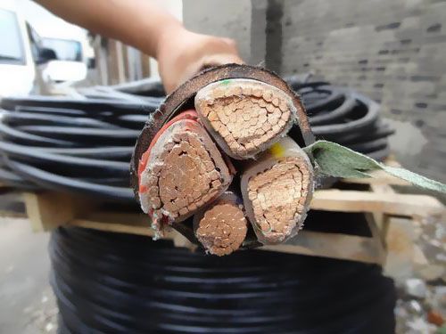 果不其然這棟居民樓起火原因又是它！